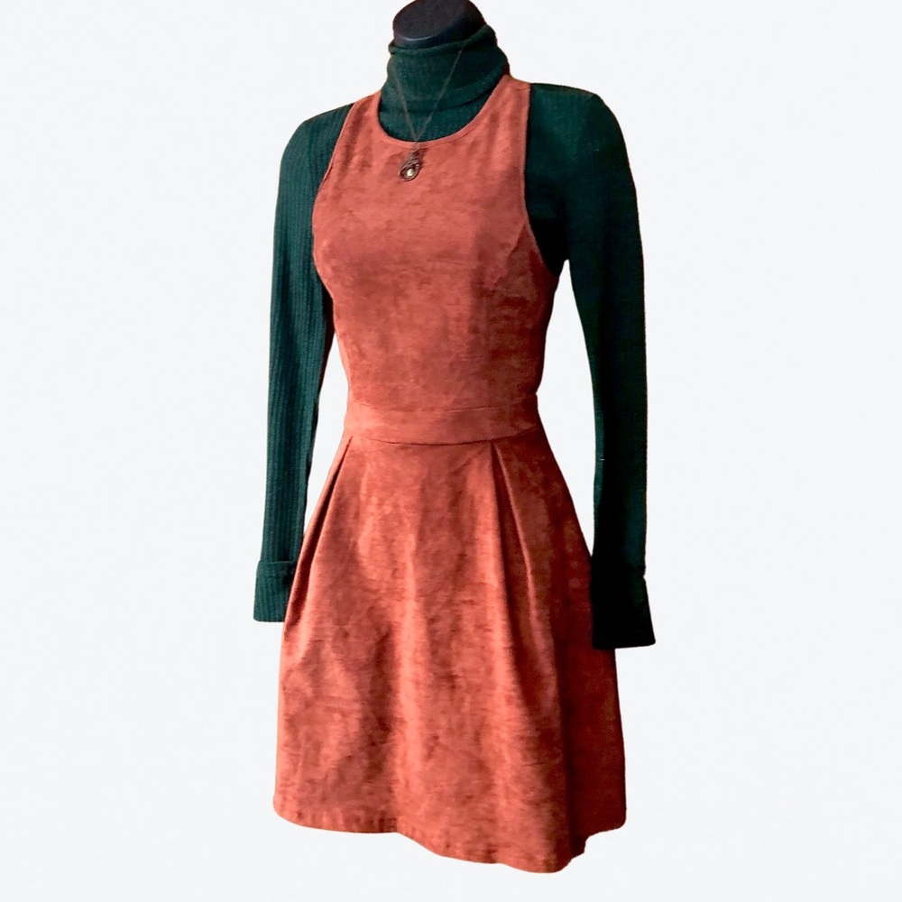 💰SOLD💰Altar’d State Cut Out Mini Dress